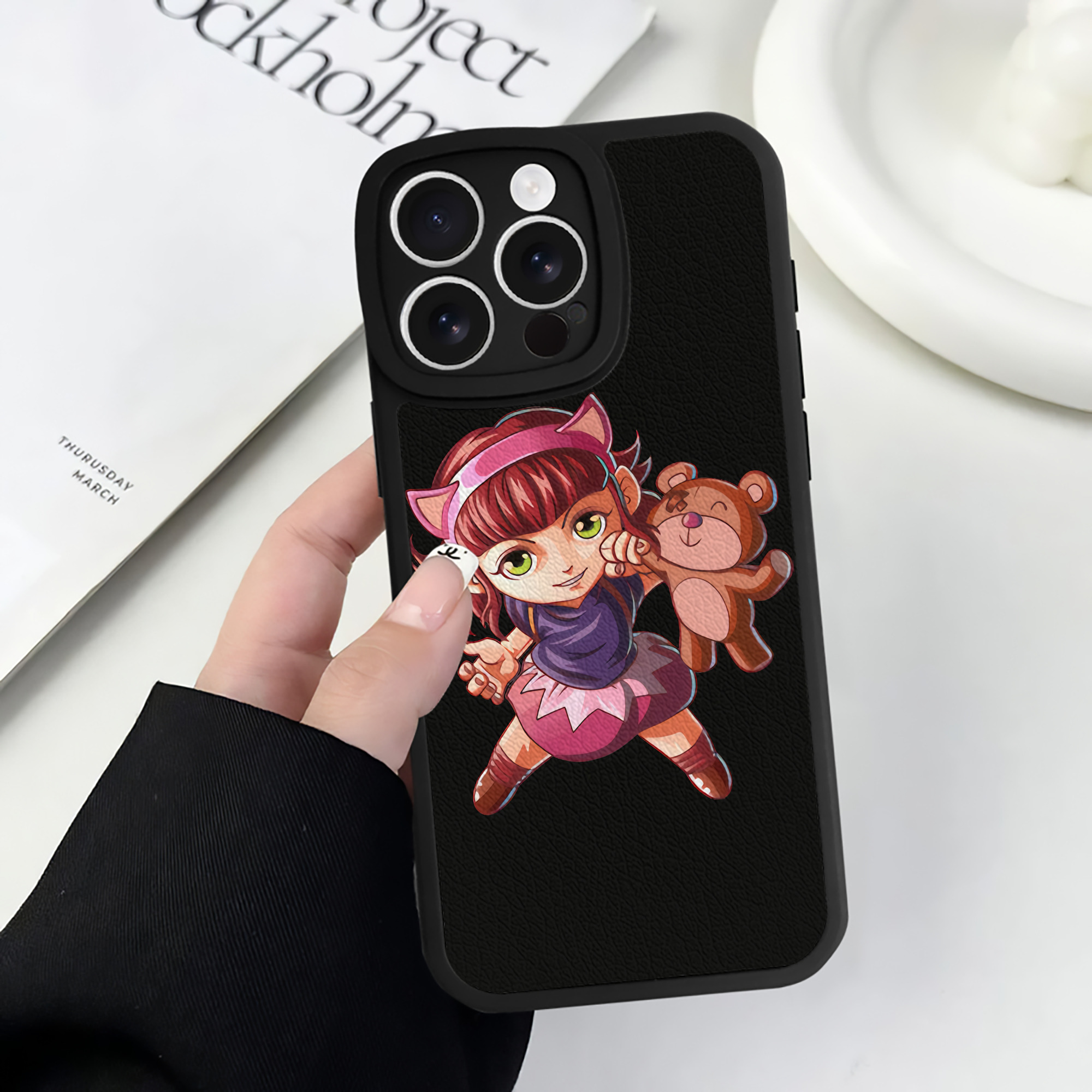 リーグ・オブ・レジェンド League of Legends LOL 【iPhone 16シリーズ対応】シリコンスマホケース（レザー調） 材質：シリコン